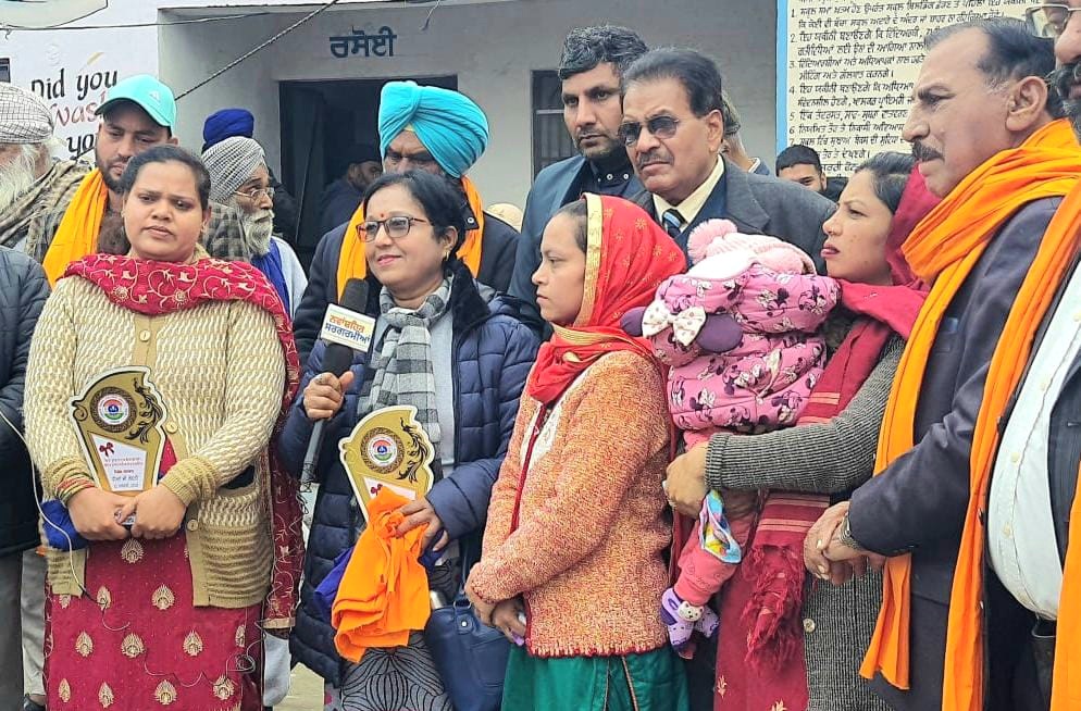Adarsh ??Social Welfare Society Punjab won fame by organizing Dhian Di Lohri in Moila Wahidpur